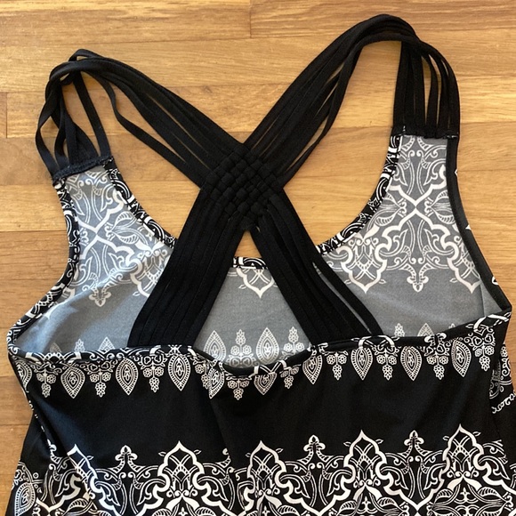 *last chance* a.n.a | Women’s black dress with white design - Picture 15 of 16